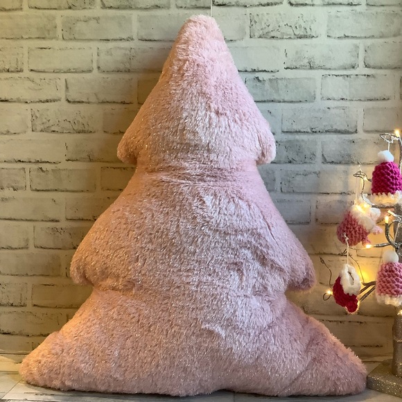 CYNTHIA ROWLEY Oversized Shaped Tree Decorative Pillow-30”H x 24.5”L - Picture 4 of 6